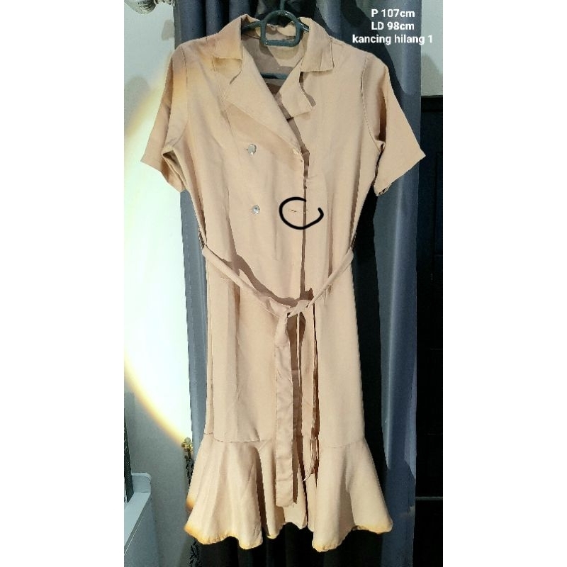 preloved dress coklat ruffle