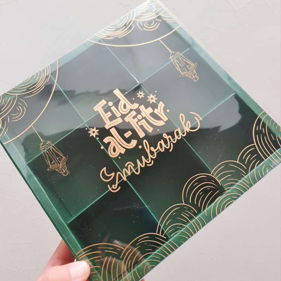 

(5 pcs) box fruitpie sekat 9 hampers idul fitri dus lebaran packaging kue kardus eid al fitr kemasan pudding 22x22x4 cm