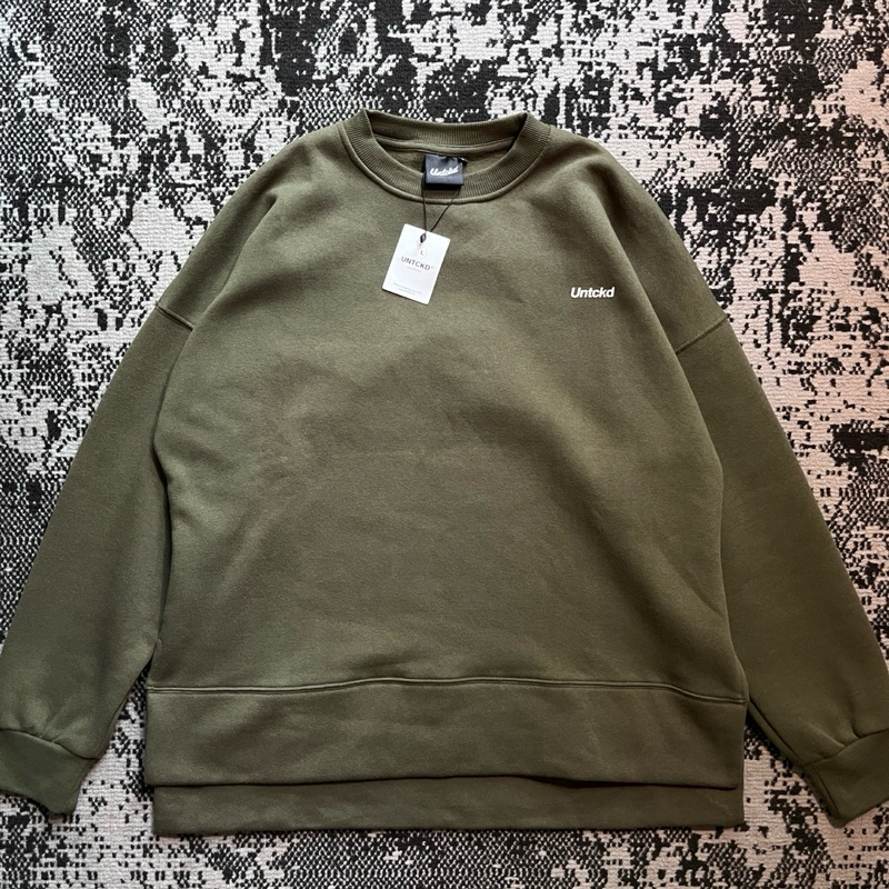 Untckd Summit Flare Crewneck - Army Green