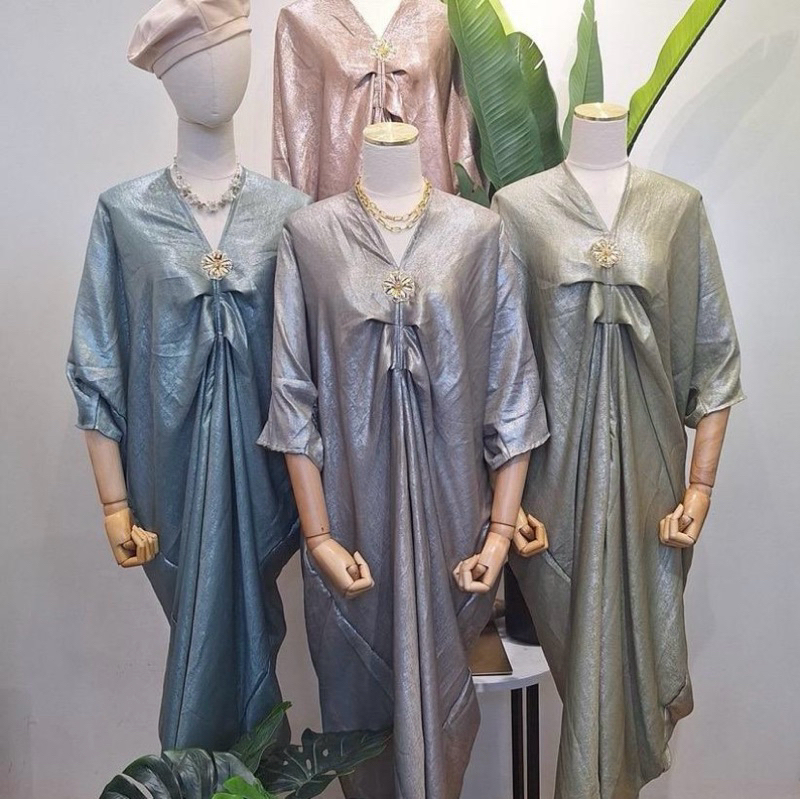 KAFTAN  MAHALINI STARLIGHT GAMIS MEWAH SILK MUSLIM WANITA ELEGANT SIMPLE MEWAH GAMIS TERBARU Polos
