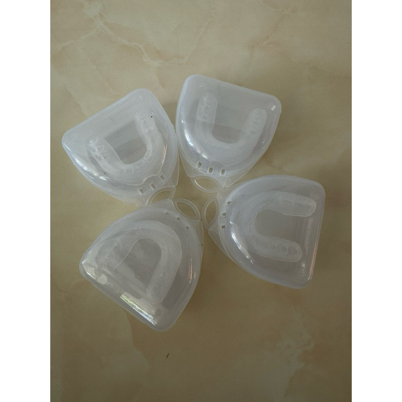 gamsil pelindung gigi karate