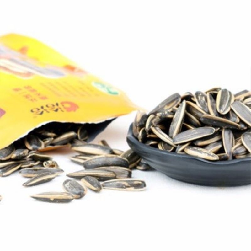 

bGF Kuaci Qia Qia 1 Gram Snack Import