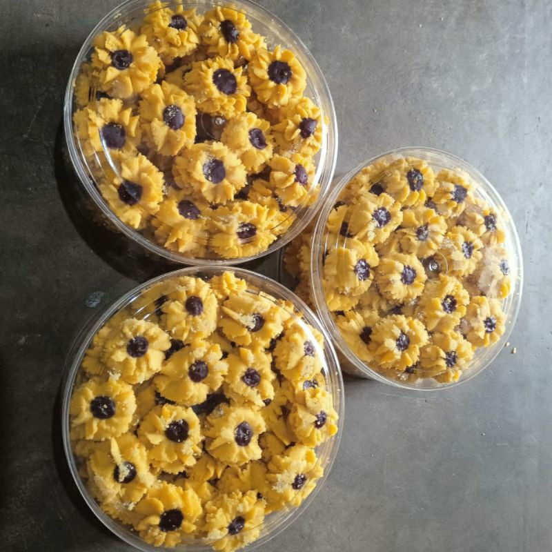 

kue semprit mawar 500gram