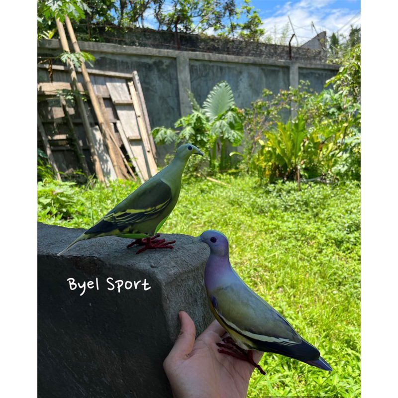 ( SEPASANG ) Patung Pemikat Burung Punai Hijau Jantan Dan Punai Gading Betina