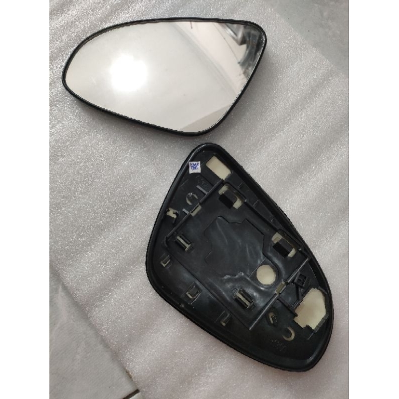 [1pc] Kaca spion Mirror only refill mobil Toyota Calya/ Sigra/ Yaris/ Camry/ Vios/ Altis/ Etios Kana