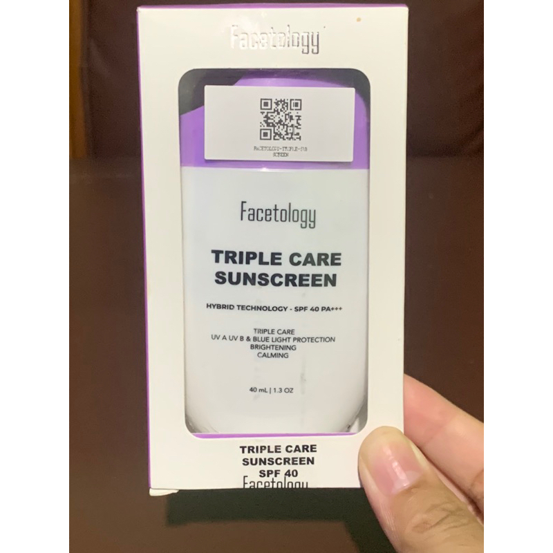 facetology triple care sunscreen spf 40 (preloved but sealed)