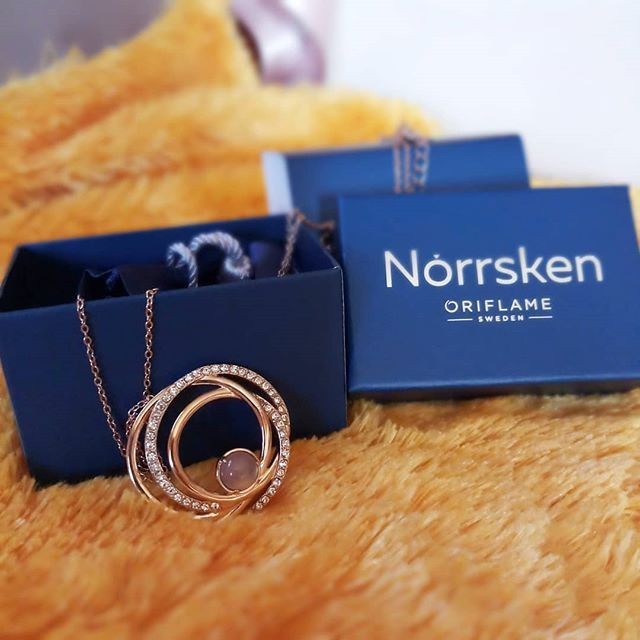 Kalung Sunny Turquoise Pendant Necklace