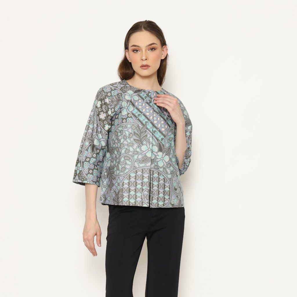 Blazer Batik Wanita - Atasan Batik - Bhatara Batik Tasya - Outer Batik Modern Lengan Panjang