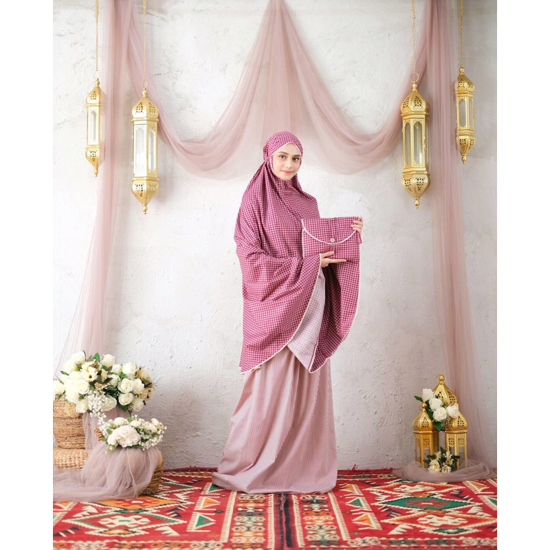 MUKENA KATUN JEPANG ORI JUMBO ZLASSICA GINGHAM MAROON