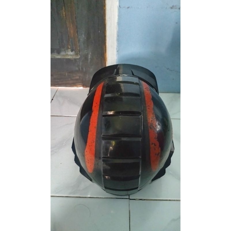 Helm robot gading jadul