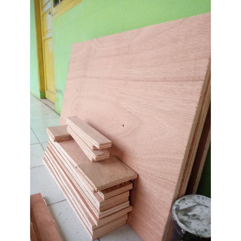 triplek 30x30x18mm