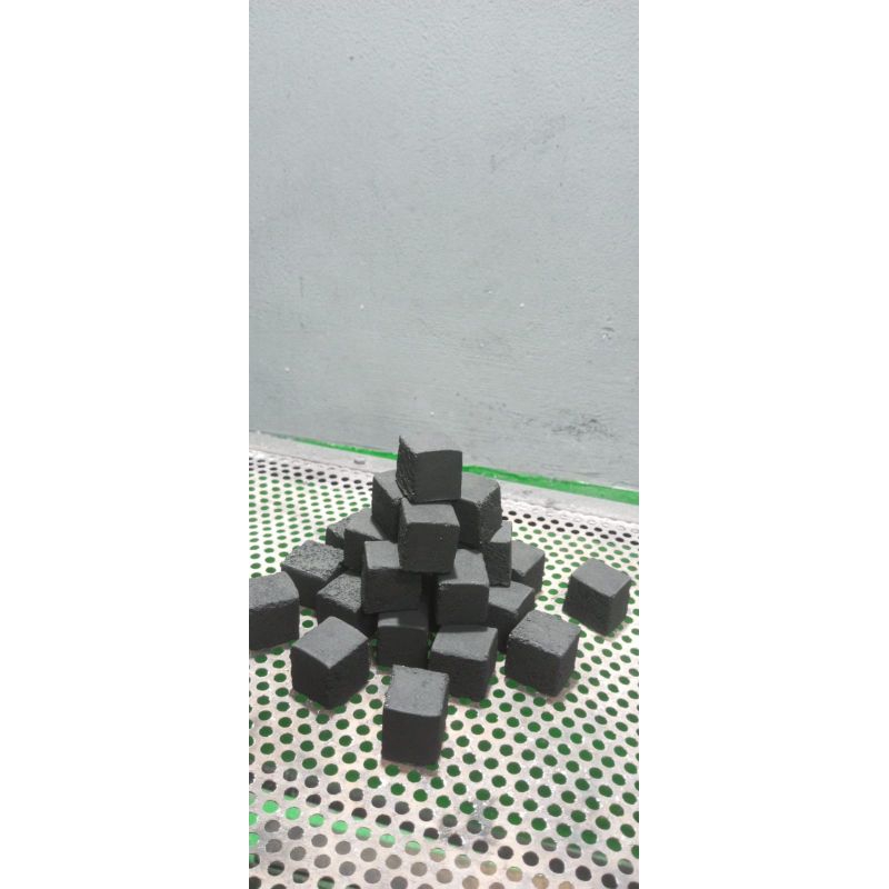 GROSIR TERMURAH ARANG BRIKET BENTUK KOTAK 2 kg (100pcs)