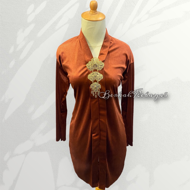Kebaya Bludru Kartini Panjang / Kebaya V Neck Warna Teracotta