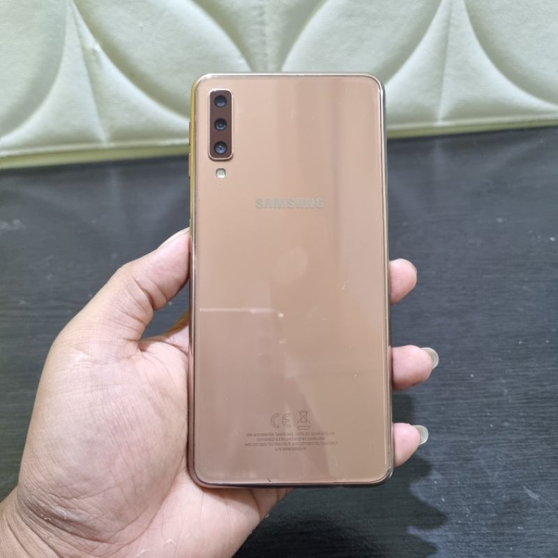 SAMSUNG A7 2018 NFC RAM 6/128 HANDPHONE HP SECOND BEKAS MURAH TERMURAH TERLARIS