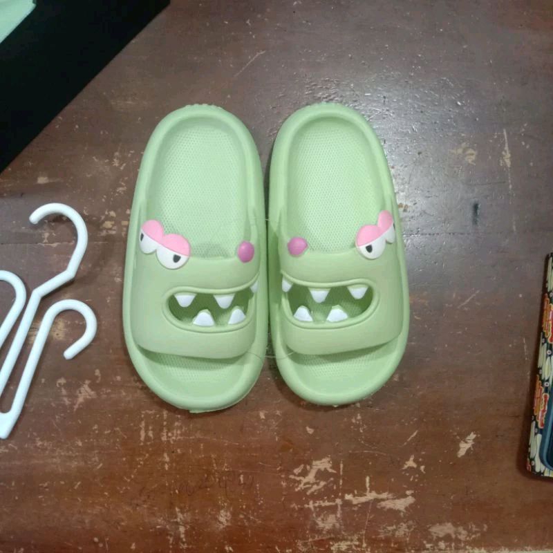 SENDAL/SENDAL KARET/SENDAL JELI/SENDAL  ANAK-ANAK /SENDAL BAIM/SENDAL ANAK-ANAK VIRAL