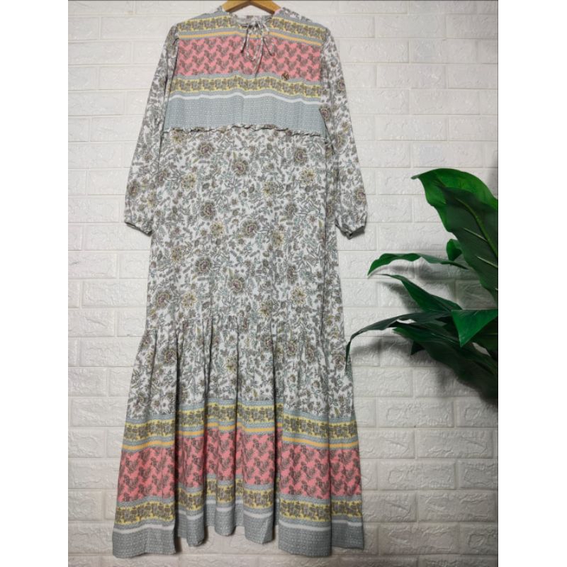 DRESS VERSUS CITY TERBARU. FARRIN DRESS WHITE VERSUS CITY TERBARU ORIGINAL
