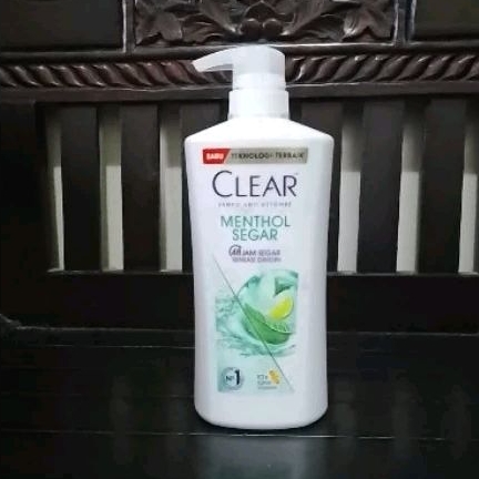 Clear Shampo Anti Ketombe Ice Cool Menthol 660 ml 660ml