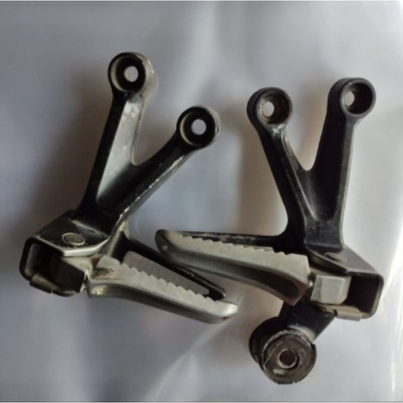 Foostep Postep belakang Suzuki Satria Fu Original