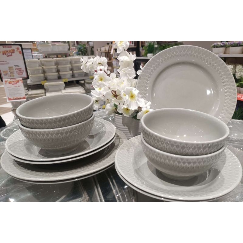 

Parcel Porcelain Royal Heritage