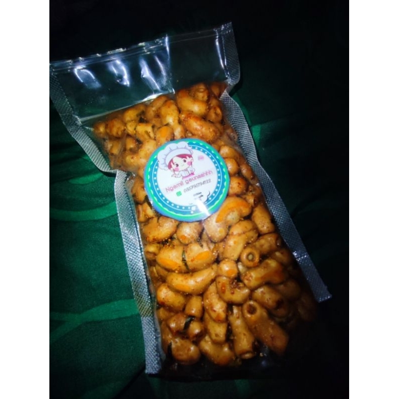 

Makaroni bantet pedas 250 g