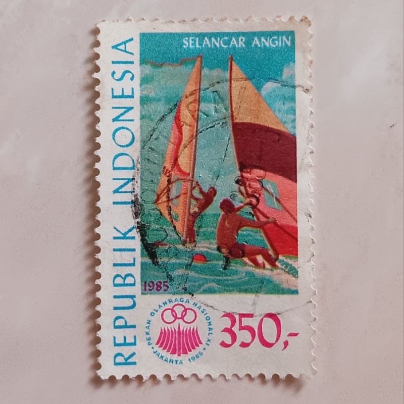 

(AF) Perangko Indonesia 1985 PON XI - Selancar Angin 350 rupiah Used