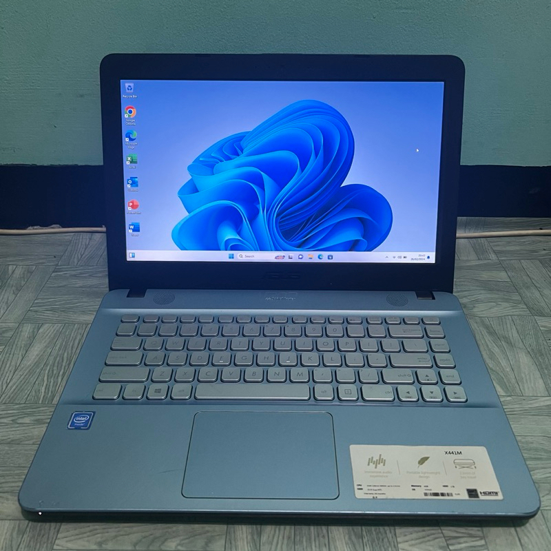 Laptop Asus X441M intel celleron Ram 4GB HDD 1 tera Windows 11 - siap pakai