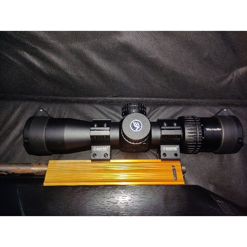 Vector veyron 2-8x32 ir