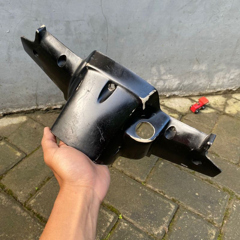 totok lampu batok lampu depan astrea prima bawah original