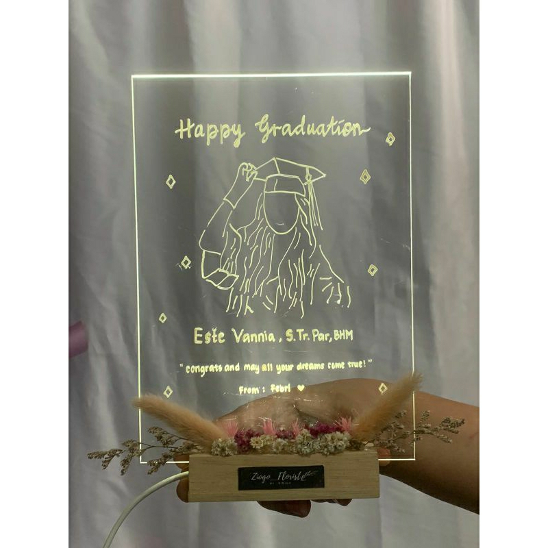 [Ready Stock] Gift akrilik sketsa foto handwriting wisuda | kado wisuda