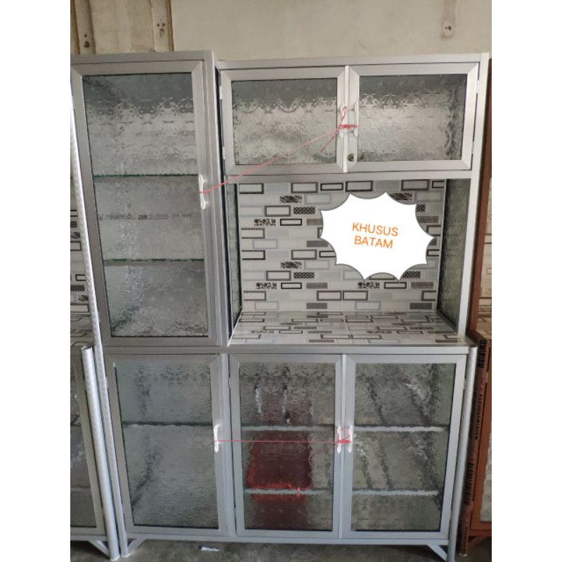 RAK PIRING KACA ALUMINIUM 3 PINTU MOTIF POLOS