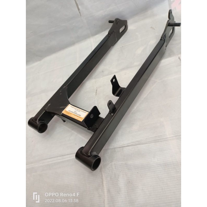 swing ARM motor yamaha rx king bahan besi warna hitam