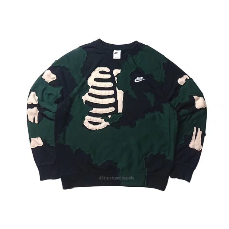 REWORKED NIKE SKELETON CREWNECK