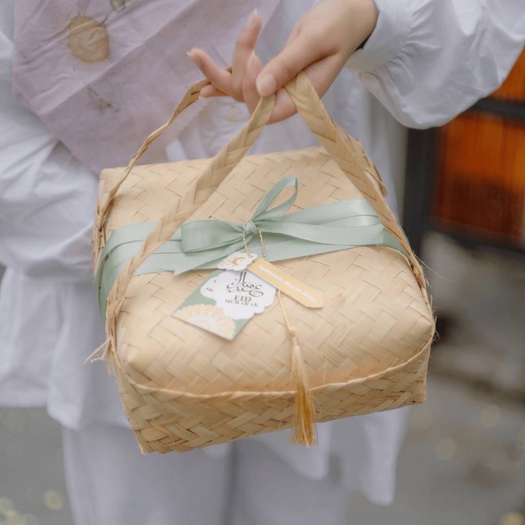 

Packaging Custom Hampers Gift Lebaran Eid 2024