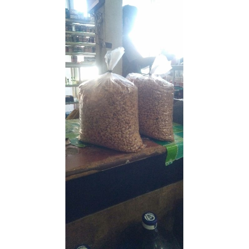 

kacang asin gurih nagih kiloan yang mau jual lagi