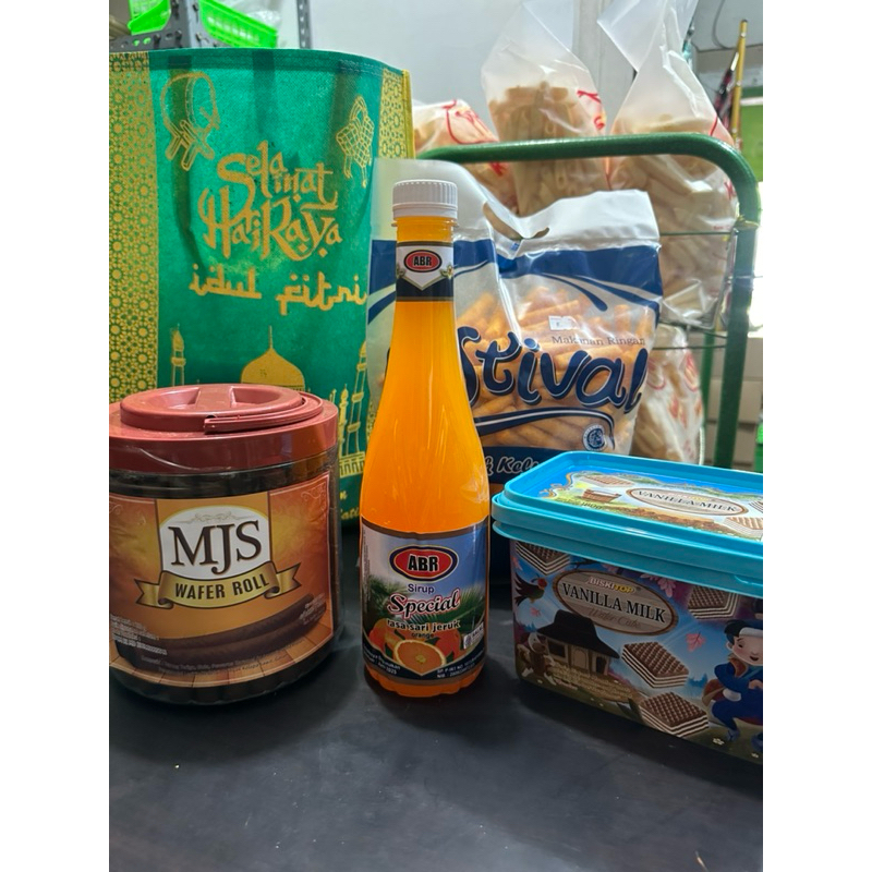 

PAKET JAJAN LEBARAN