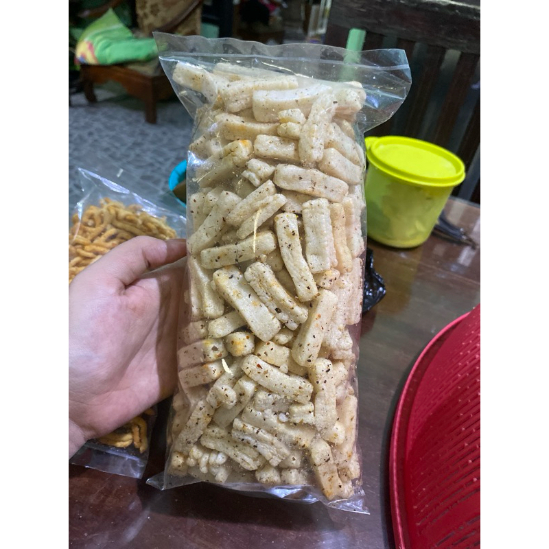 

Snack Krupuk Gurih