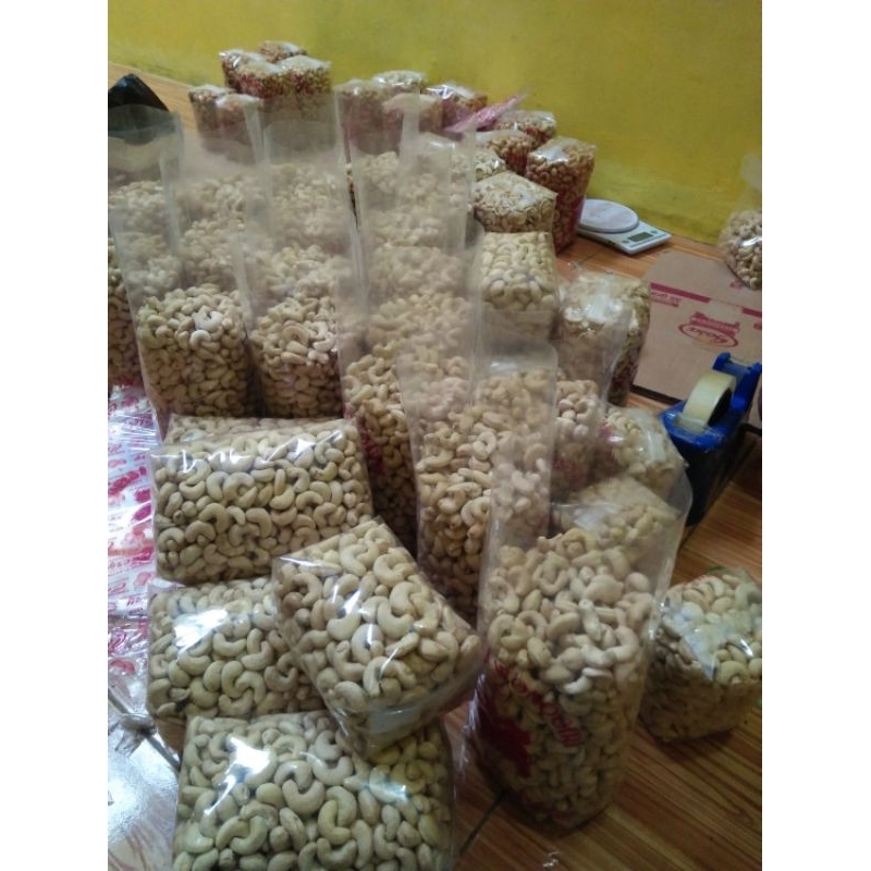 

Kacang mete asli Wonogiri