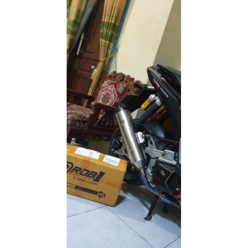 second - knalpot rob1 megaboom fullsystem adv150