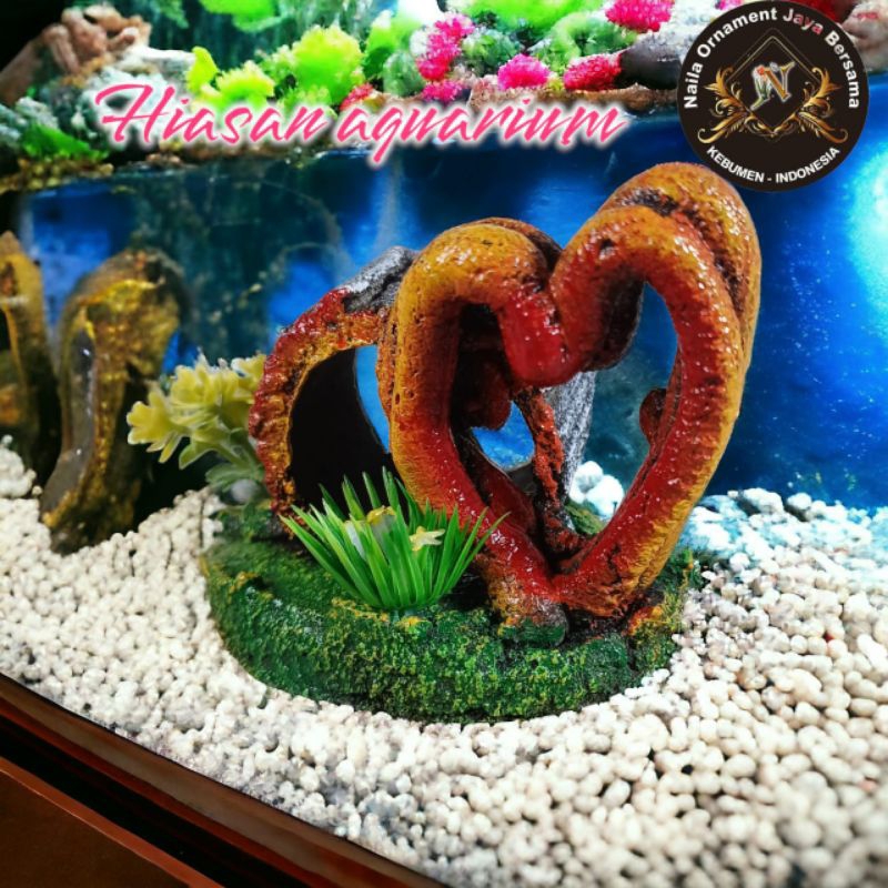 Hiasan ornamen dekorasi akuarium aquascape  rumah ikan Terowongan cinta