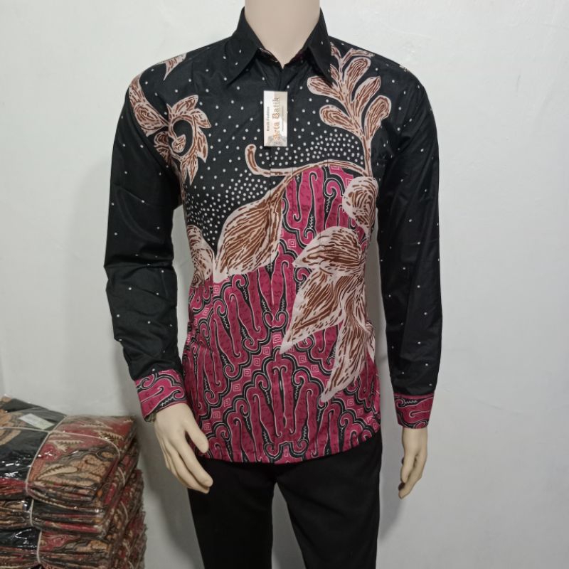 kemeja batik lukis merah muda dasar hitam original arta batik super KODE 008 l batik premium l kemej