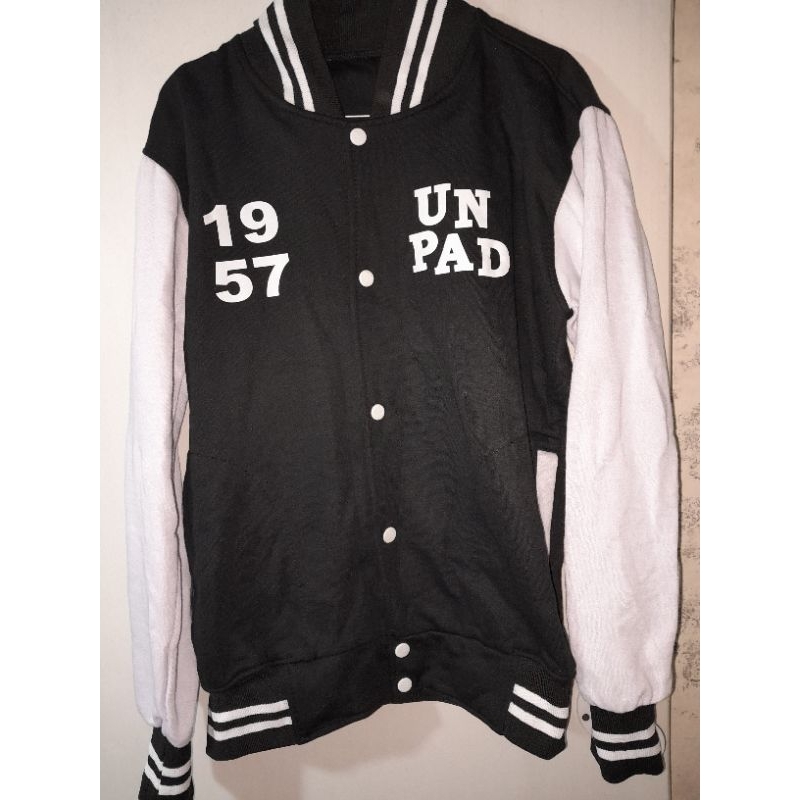 Jaket Varsity UNPAD Ukuran M