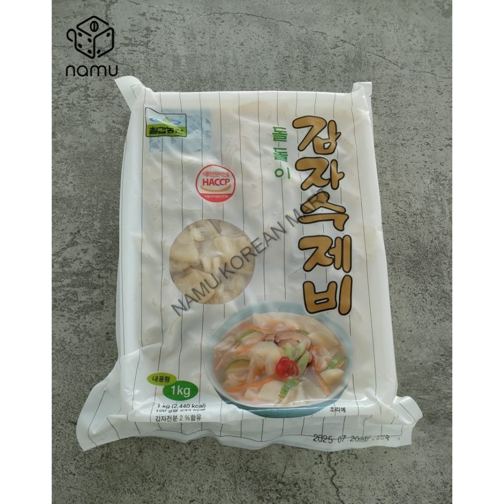 

Chilkab Potato Noodle Sujebi With Soup 1kg / Pasta Dengan Kentang / Korean Sujebi / Sujebi / Pasta Potato