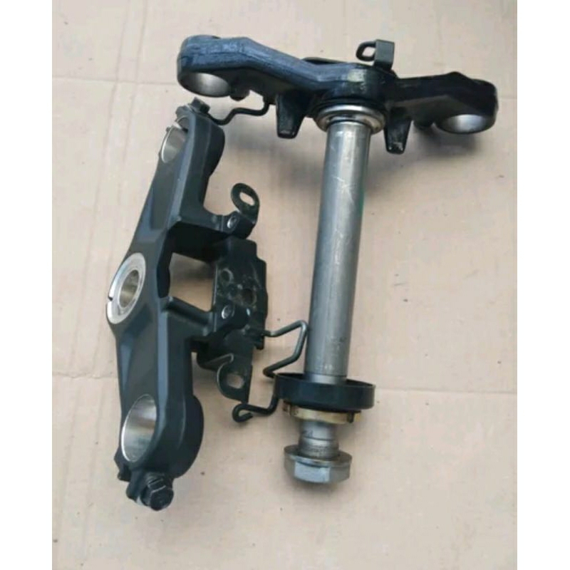 segitiga atas bawah honda CBR150r K45N K45G led