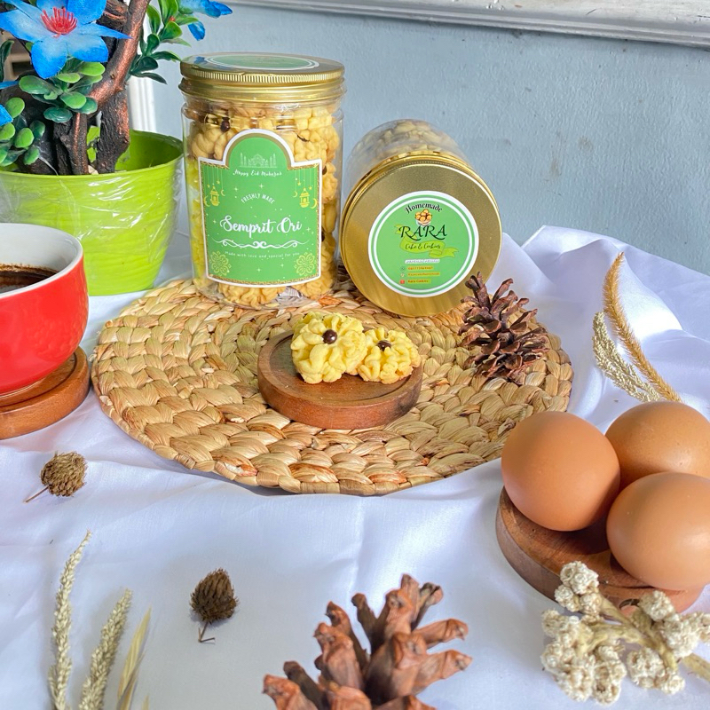 

Kue Semprit Spesial Homemade