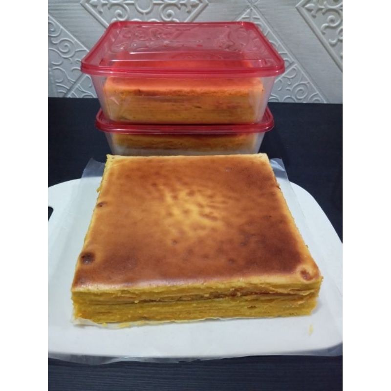 

lapis legit pontianak full kuning telor gluten free
