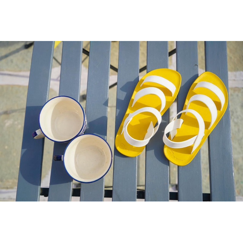 Moo Chuu Sandal Custom MC10 – Pilih Warna Tapak & Tali Sendiri