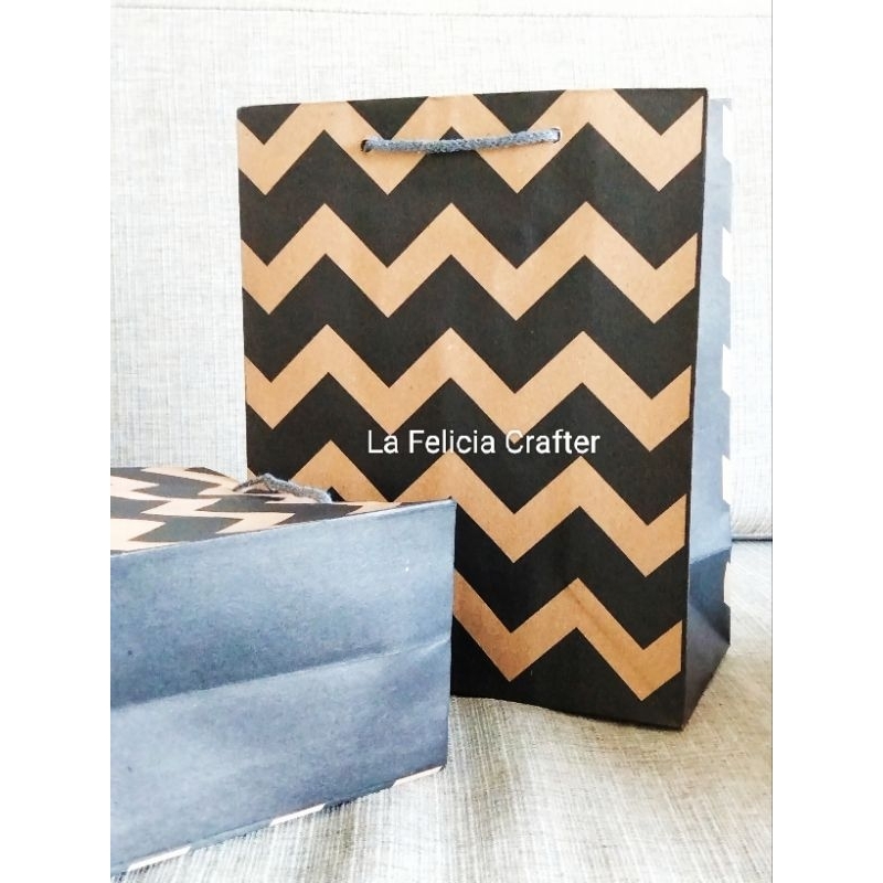 

La Felicia Paper Bag Kraft Motif Zig Zag/Tas Kertas /Hajatan