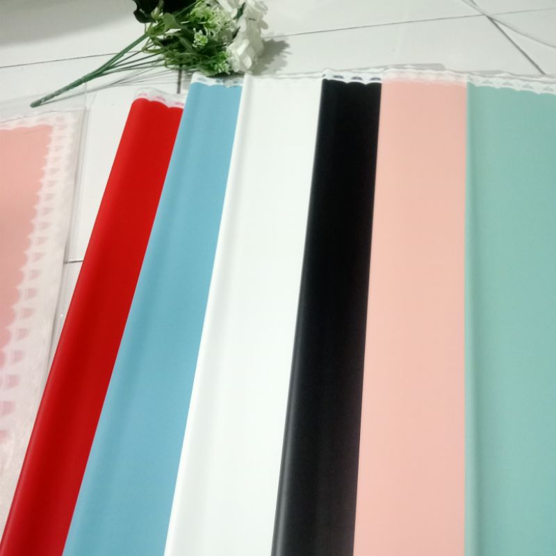 

Kertas Buket Motif Renda Cellophane Lace Border Motif