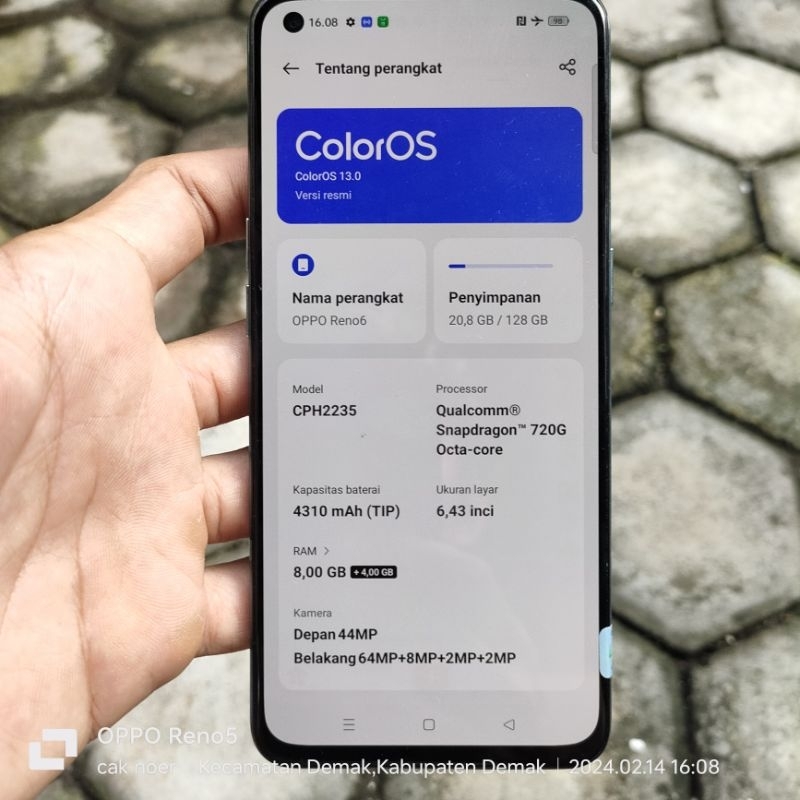 hp bekas Oppo Reno6 4G RAM 8/128