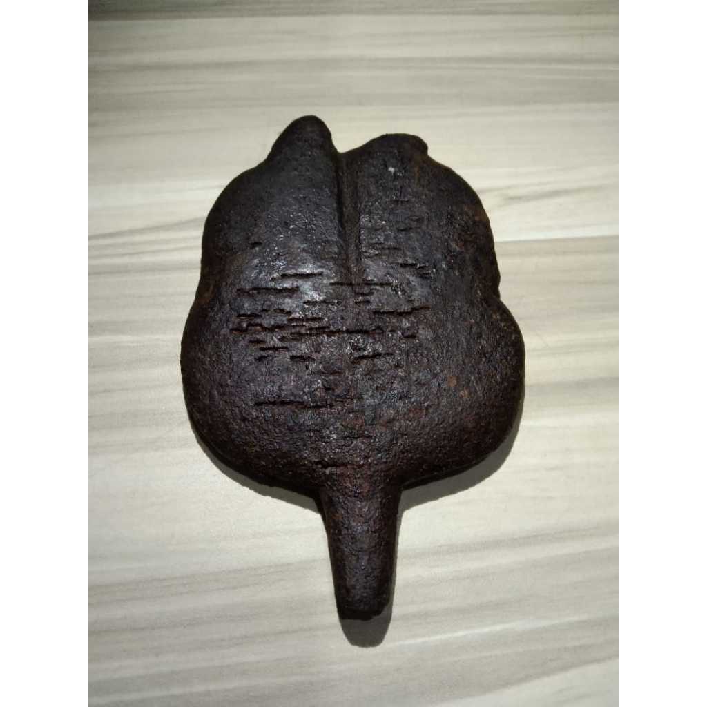 Barang Temuan Pusaka Logam Kuno Jadul Antik